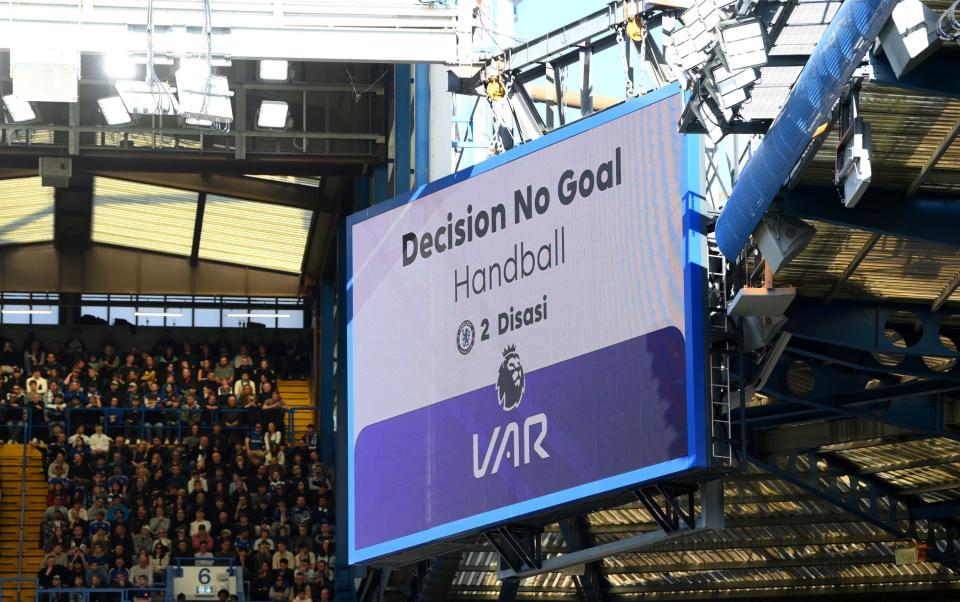 Var rule out Disasi goal