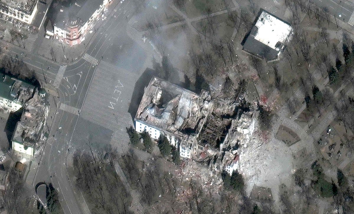 Damage to the Mariupol theatre and nearby buildings (Maxar Tech/AFP/Getty)