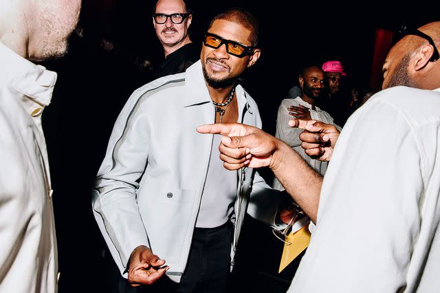 <p>Nina Westervelt/WWD via Getty </p> Usher.