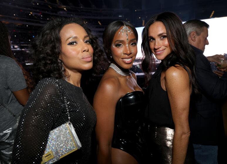 INGLEWOOD, CALIFORNIA - SEPTEMBER 04: (Editorial Use Only) (Exclusive Coverage) (L-R) Kerry Washington, Kelly Rowland and Meghan, Duchess of Sussex, attend the "RENAISSANCE WORLD TOUR" at SoFi Stadium on September 04, 2023 in Inglewood, California. (Photo by Kevin Mazur/WireImage for Parkwood)