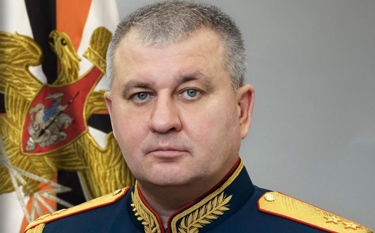 Lt Gen Shamarin wearing dress uniform