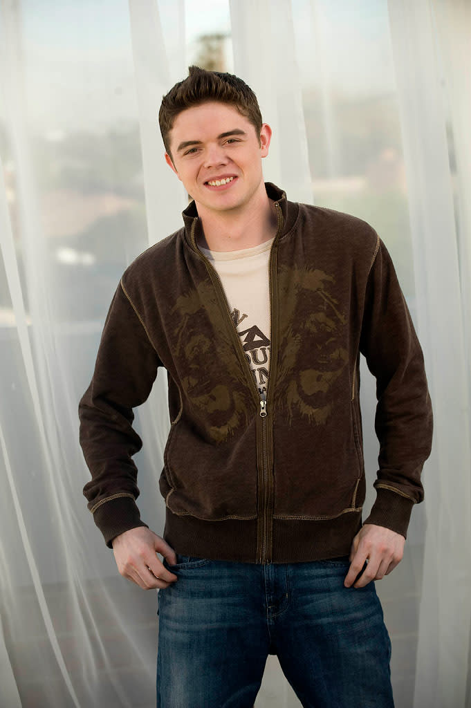 Von Smith, 22, from Lee's Summit, MO is one of the top 36 contestants on Season 8 of American Idol.