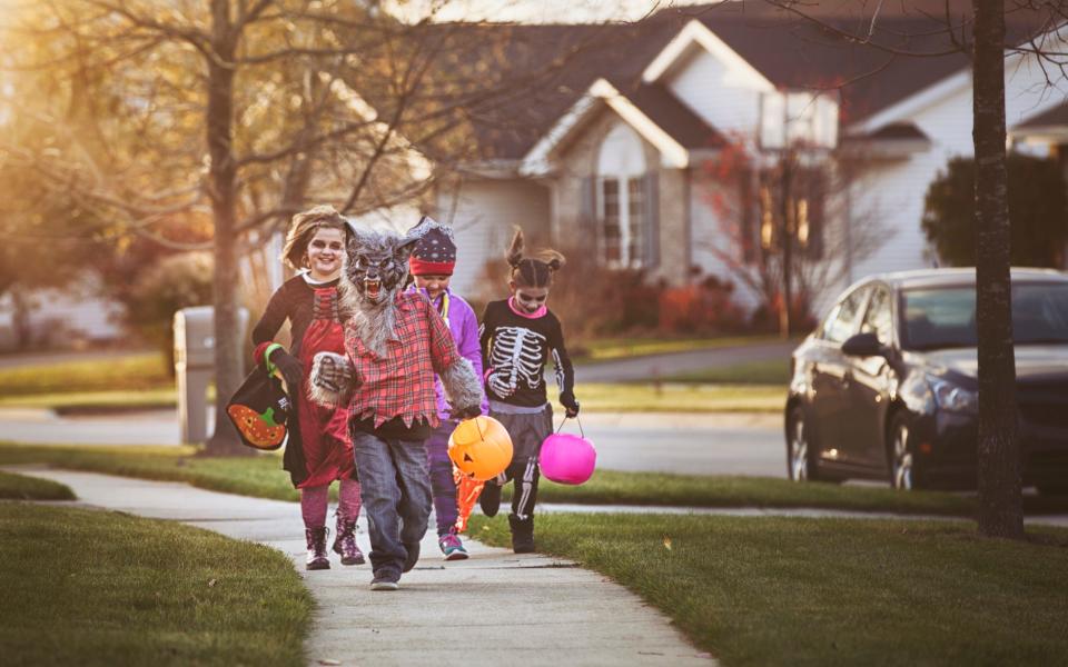 children on Halloween