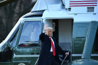 <p>Trump waves as he boards Marine One. </p>