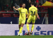 Soccer Football - Copa del Rey - Round of 16 - Second Leg - Atletico Madrid v Girona - Wanda Metropolitano, Madrid, Spain - January 16, 2019 Girona's Cristhian Stuani celebrates scoring their second goal with Valery Fernandez REUTERS/Sergio Perez