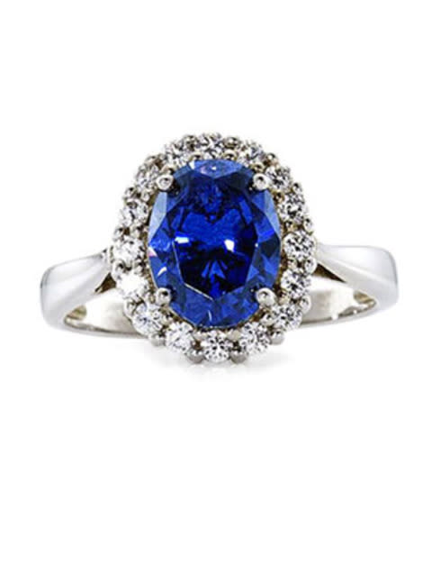 A ring like this is so hot right now!