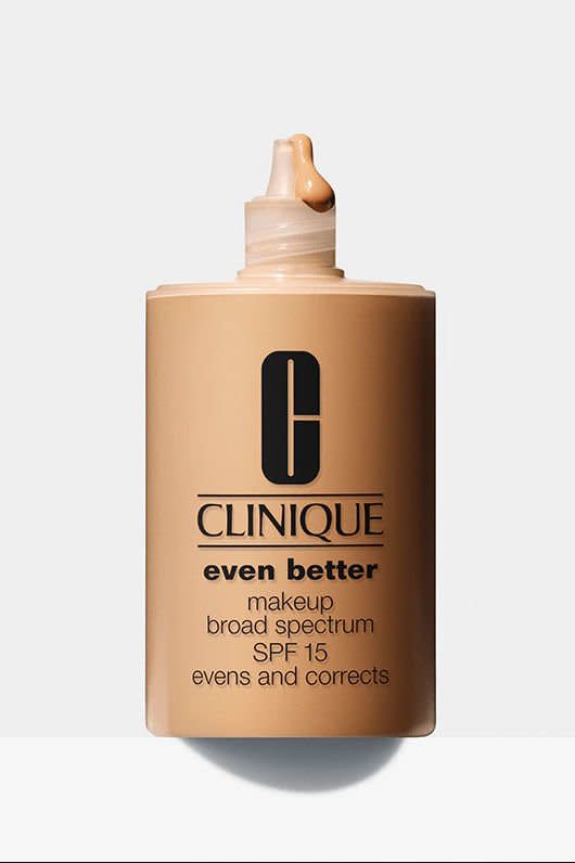 Clinique Even Better Refresh Hydrating and Repairing Makeup