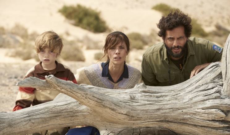 Joaquín Rapalini, Maribel Verdú, and Joaquín Furriel in <em>El Faro de las Orcas</em>. (Photo: Netflix)