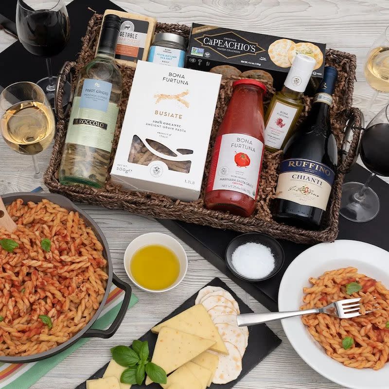 <p><a href="https://go.redirectingat.com?id=74968X1596630&url=https%3A%2F%2Fwww.gourmetgiftbaskets.com%2FItalian-Wine-Duo-Gift-Basket.asp%3Firclickid%3DwvkW49VWuzP1RPEWCGWo32s2UkA23G05RQOTRs0%26irgwc%3D1&sref=https%3A%2F%2Fwww.esquire.com%2Ffood-drink%2Fg38036473%2Fbest-wine-gift-baskets%2F" rel="nofollow noopener" target="_blank" data-ylk="slk:Shop Now;elm:context_link;itc:0;sec:content-canvas" class="link ">Shop Now</a></p><p>Wine Duo Italian Gift Basket</p><p>$179.99</p><p>gourmetgiftbaskets.com</p>