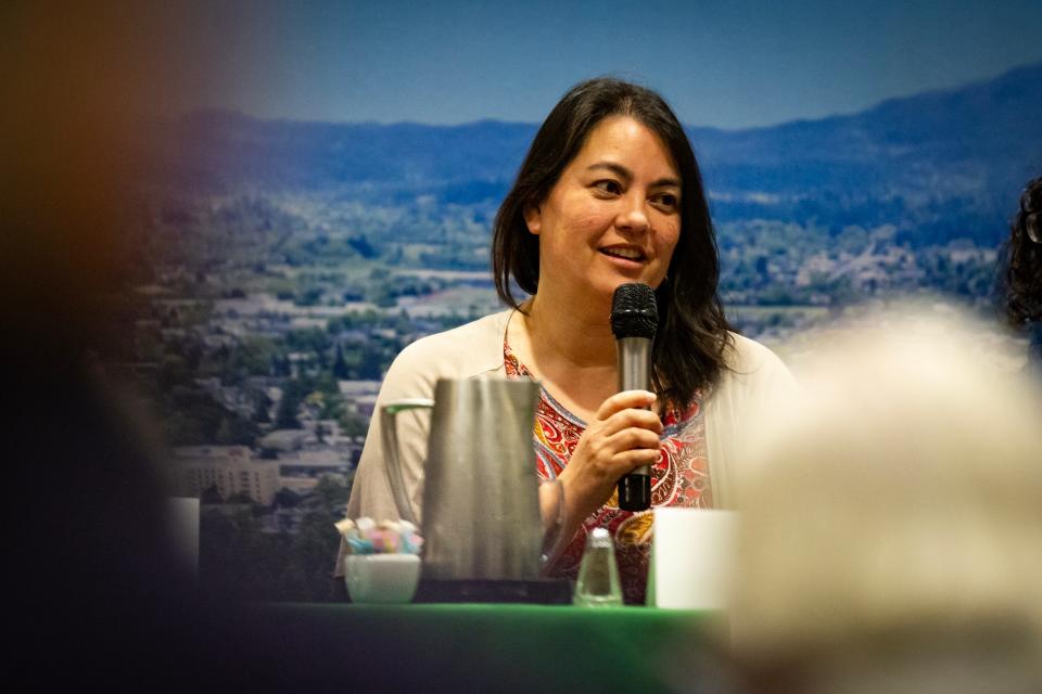 Jenny Jonak, a candidate for the Eugene School District 4J school board, speaks during an April 4 forum hosted by the Rotary Club of Eugene.