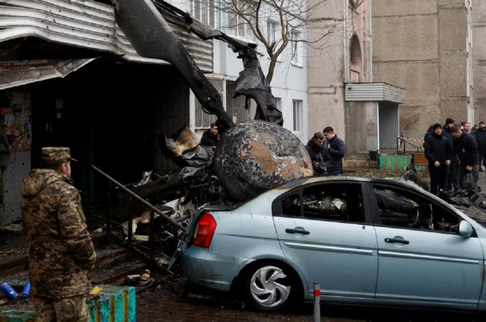 Accidente helicóptero en Ucrania. Imagen: Reuters