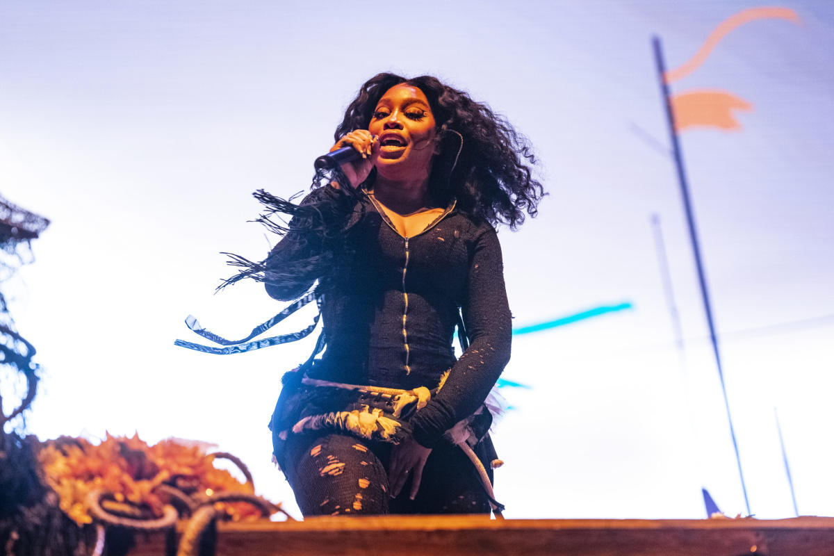 SZA Announces First Arena Tour in Support of SOS