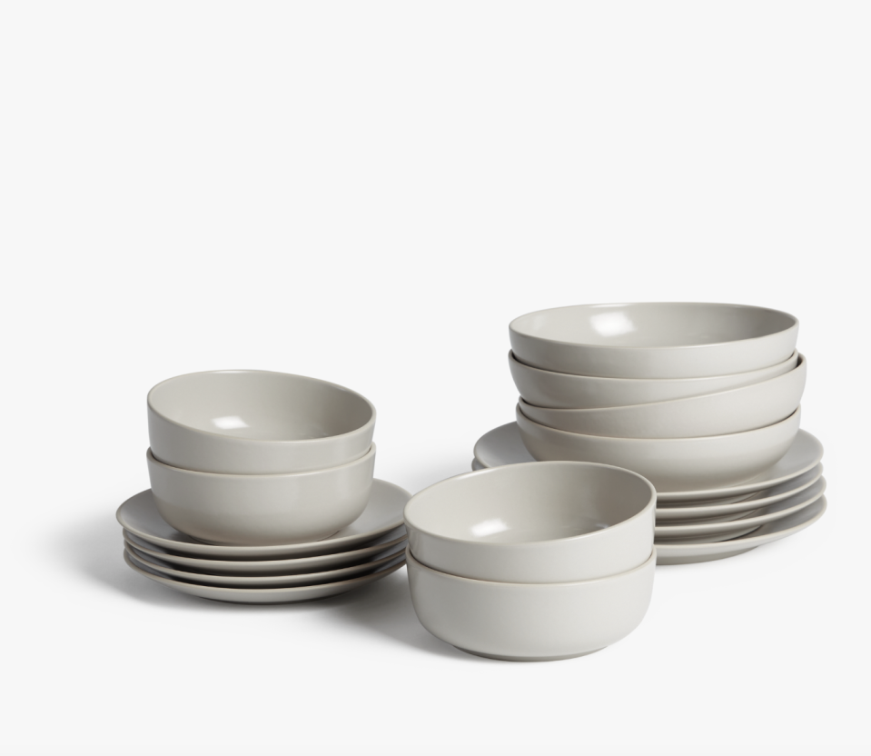 <p><a href="https://go.redirectingat.com?id=74968X1596630&url=https%3A%2F%2Fwww.parachutehome.com%2Fproducts%2Fstoneware-dinnerware-set&sref=https%3A%2F%2Fwww.esquire.com%2Flifestyle%2Fg46116233%2Fbest-dinnerware-sets%2F" rel="nofollow noopener" target="_blank" data-ylk="slk:Shop Now;elm:context_link;itc:0;sec:content-canvas" class="link ">Shop Now</a></p><p>Stoneware Dinnerware Set</p><p>parachutehome.com</p><p>$99.00</p>