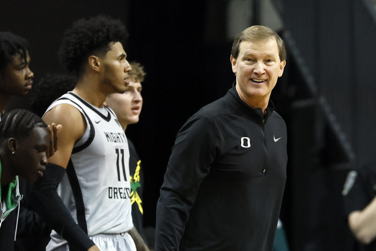 5-Star PG Dior Johnson Commits to Oregon After Decommitting from