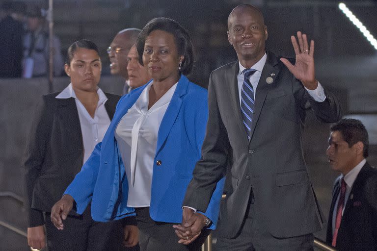 Jovenel Moïse junto a su esposa Martine Moise