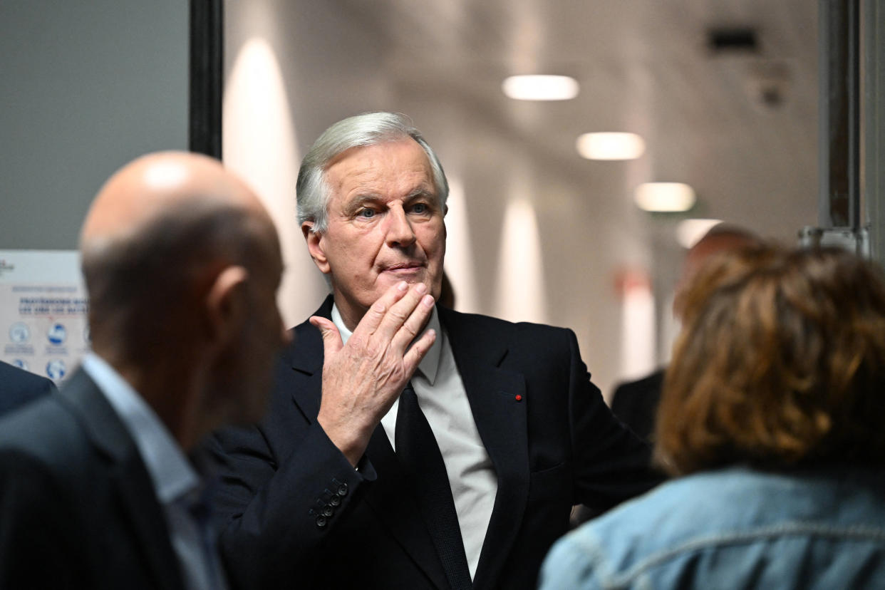 Arrivée du Premier ministre Michel Barnier au journal de 20h sur France 2 le dimanche 22 septembre (illustration)