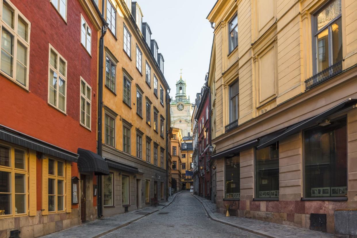 narrow alley in gamla stan, stockholm, sweden