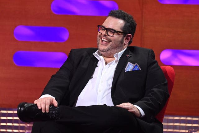 Josh Gad 