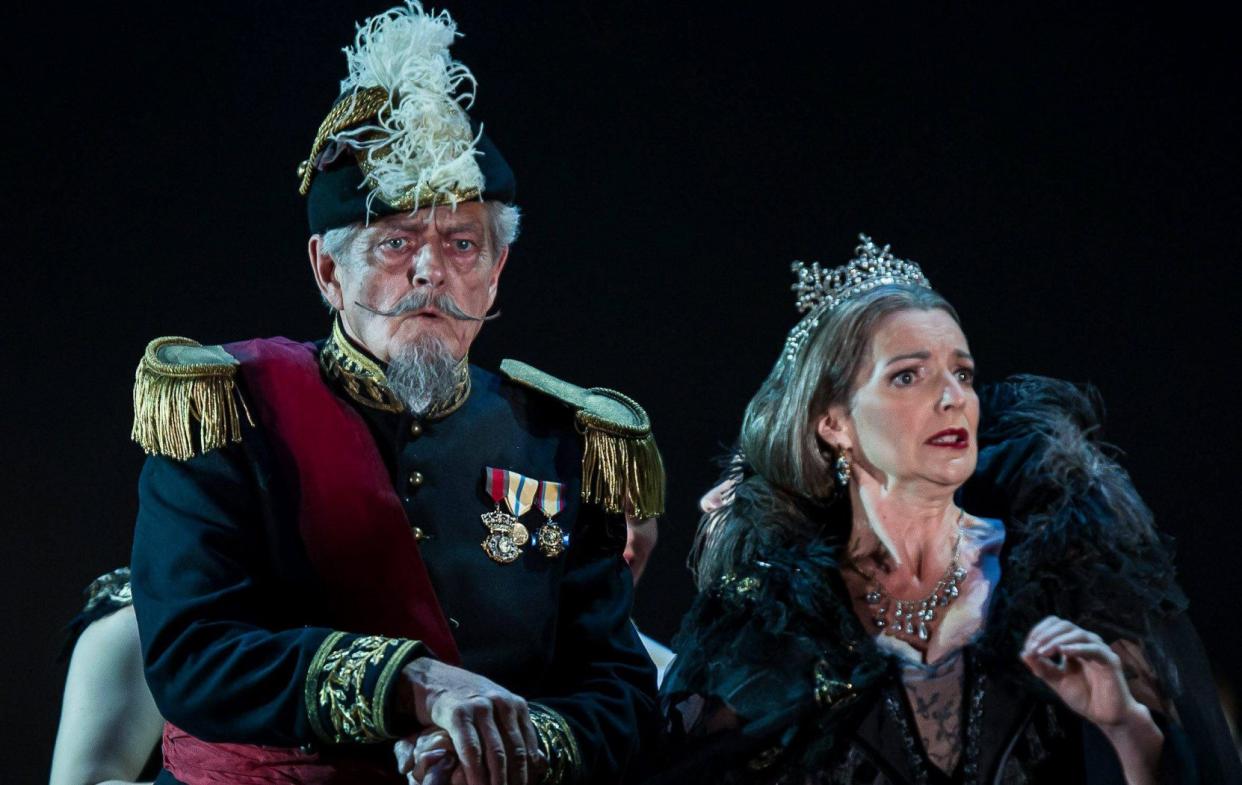 Pamela Helen Stephen with Robert Lloyd in Berlioz's Les Troyens at the Royal Opera House in 2012 - Clive Barda/ArenaPAL