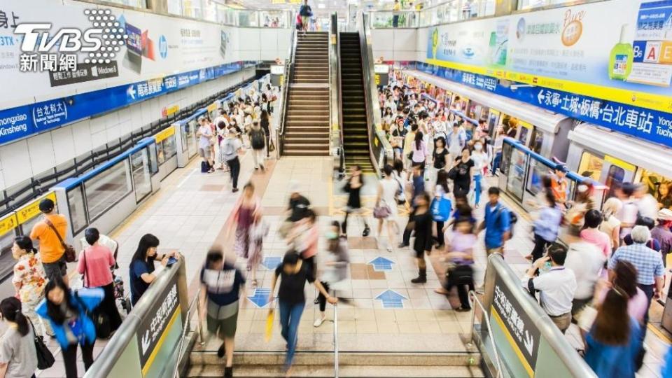 台北捷運現在有6條線、131站。（示意圖／shutterstock達志影像）