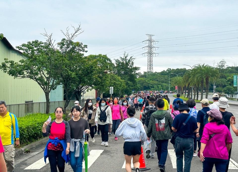 此次健行路線圍繞竹林山觀音寺周邊，沿途行經文化一路及中華路等林口重要路段，總長約3.5公里，短距離活動非常適合全家大小一同參與。   圖：林口區公所提供