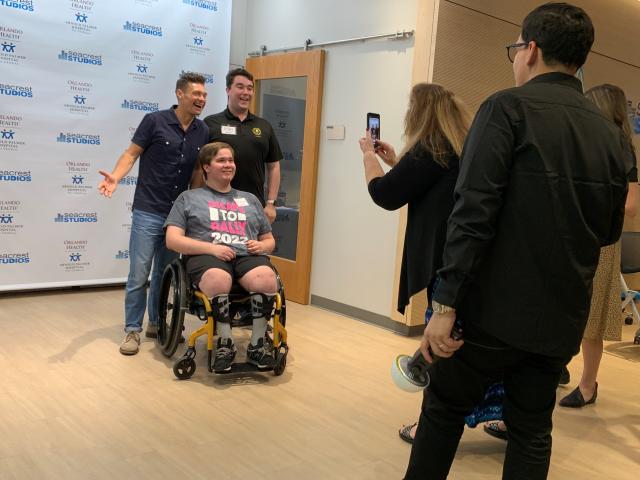 Ryan Seacrest stopped by Orlando Health Arnold Palmer Hospital for Children on Friday for a belated in-person celebration of the newest Seacrest Studio,