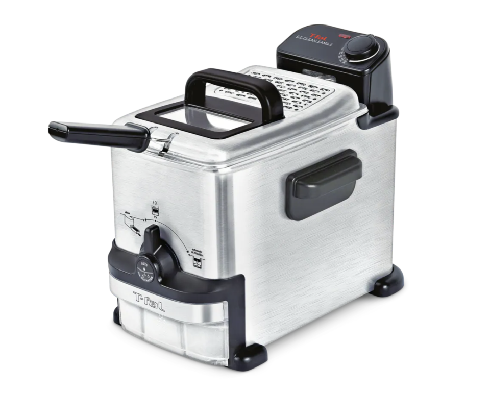 T-fal EZ Clean Pro Compact Deep Fryer. Image via Canadian Tire.