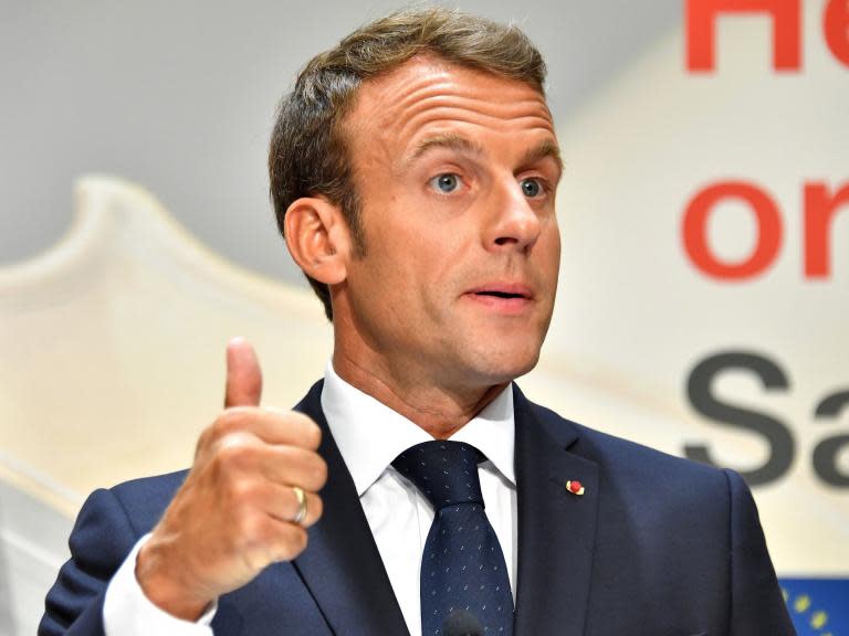 Emmanuel Macron calls Brexit campaign leaders 'liars', in extraordinary attack