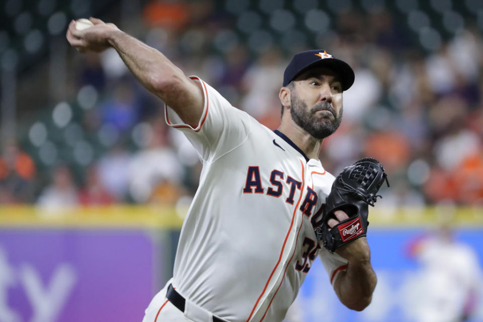 Houston Astros starting pitcher <a class="link " href="https://sports.yahoo.com/mlb/players/7590/" data-i13n="sec:content-canvas;subsec:anchor_text;elm:context_link" data-ylk="slk:Justin Verlander;sec:content-canvas;subsec:anchor_text;elm:context_link;itc:0">Justin Verlander</a> throws against the Cleveland Guardians during the first inning of a baseball game Wednesday, May 1, 2024, in Houston. (AP Photo/Michael Wyke)