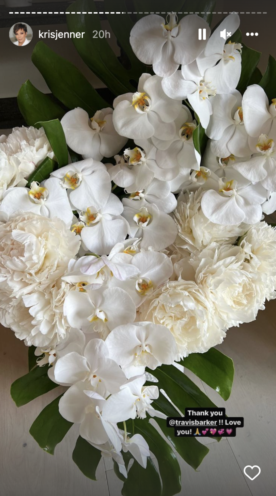 Travis Barker sends Kris Jenner flowers for Mother’s Day (Instagram / Kris Jenner)