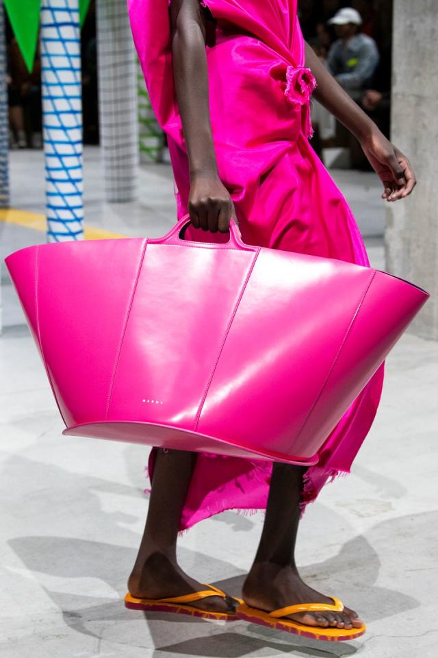 All the tiny bags everyone's carrying this spring (from Jacquemus