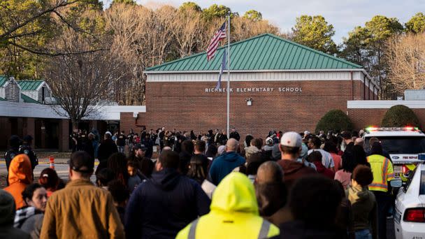 PHOTO: Police respond to a shooting that injured a teacher at Richneck Elementary, Jan. 6, 2023, in Newport News, Va. (Newport News Daily Press/TNS via Getty Images, FILE)