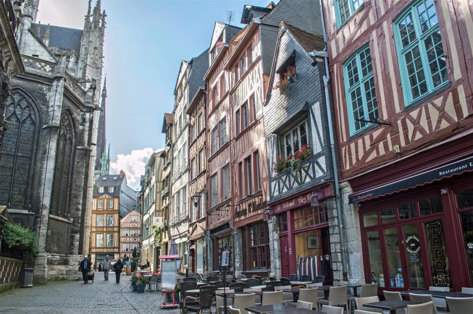 Calle peatonal de Rouen.