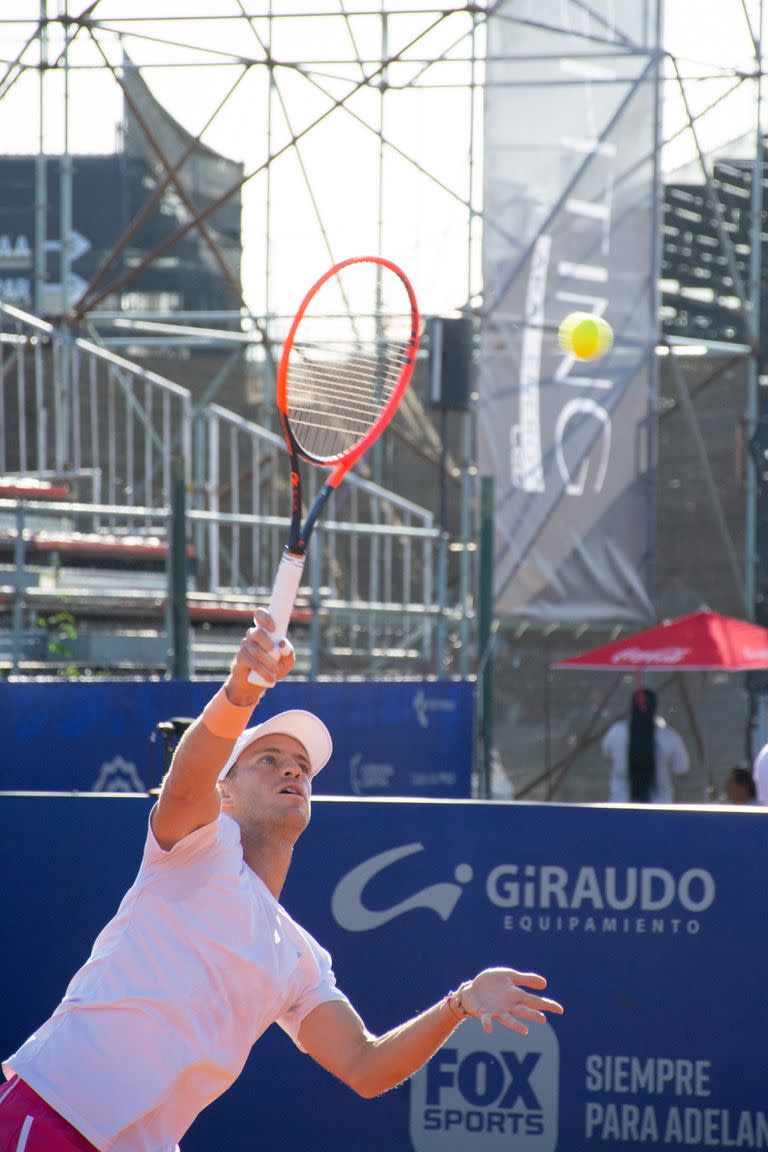 Diego Schwartzman durante uno de sus ensayos en el Córdoba Open