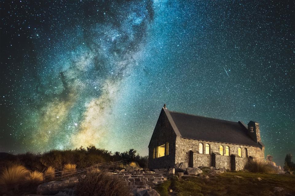 <p>Viele Menschen träumen wahrscheinlich davon, in diesem kleinen Steinhaus wohnen zu können und jede Nacht den Himmel bewundern zu dürfen. (Foto: Caters News Agency) </p>