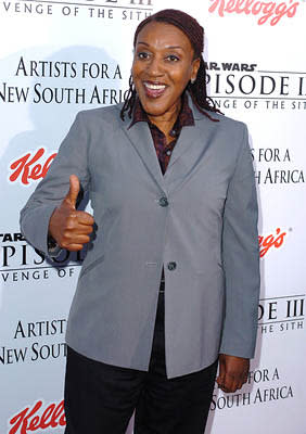 CCH Pounder at the LA premiere of 20th Century Fox's Star Wars: Episode III