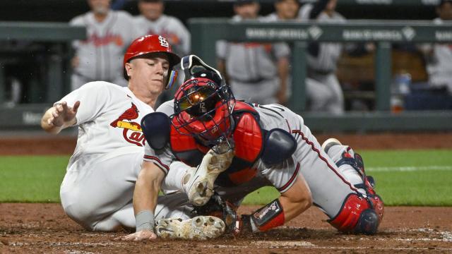 St. Louis Cardinals: Who should be the starting catcher upon