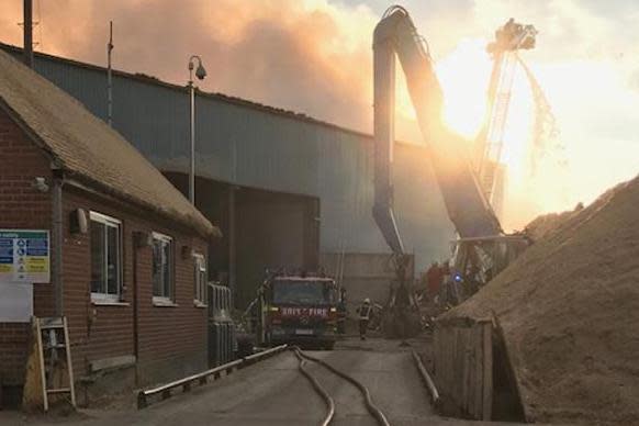 100 firefighters tackled the blaze (London Fire Brigade)