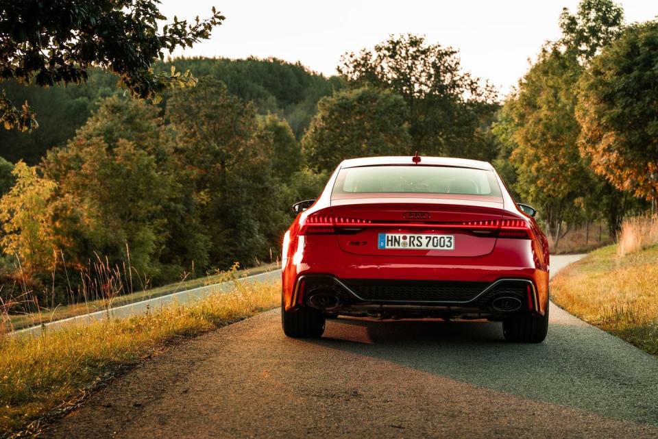 <p>As capable and attractive as the new RS7 is, we'd have trouble choosing over the closely related <a href="https://www.caranddriver.com/audi/rs6-avant" rel="nofollow noopener" target="_blank" data-ylk="slk:RS6 Avant wagon;elm:context_link;itc:0;sec:content-canvas" class="link ">RS6 Avant wagon</a>, which Audi confirmed is heading to the U.S.</p>