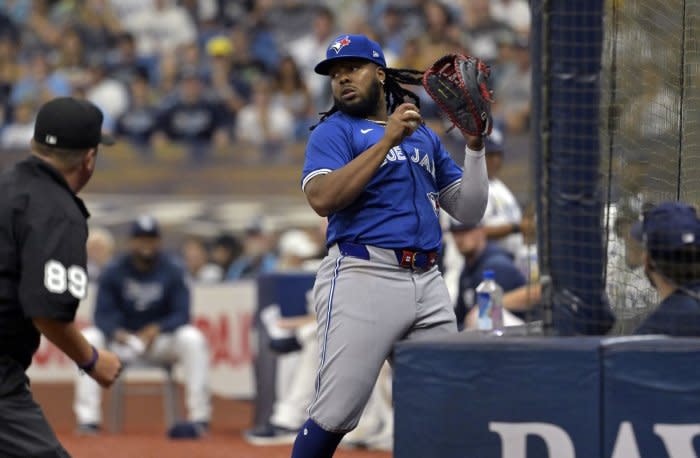 MLB opening day: Toronto Blue Jays defeat Tampa Bay Rays