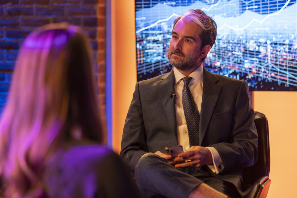 Jay Duplass as Jesse Bloom<span class="copyright">Nick Strasburg—Courtesy of HBO</span>