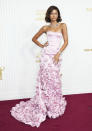 Zendaya llega a la 29a entrega anual de los Premios del Sindicato de Actores de la Pantalla el domingo 26 de febrero de 2023, en el hotel Fairmont Century Plaza en Los Angeles. (Foto Jordan Strauss/Invision/AP)