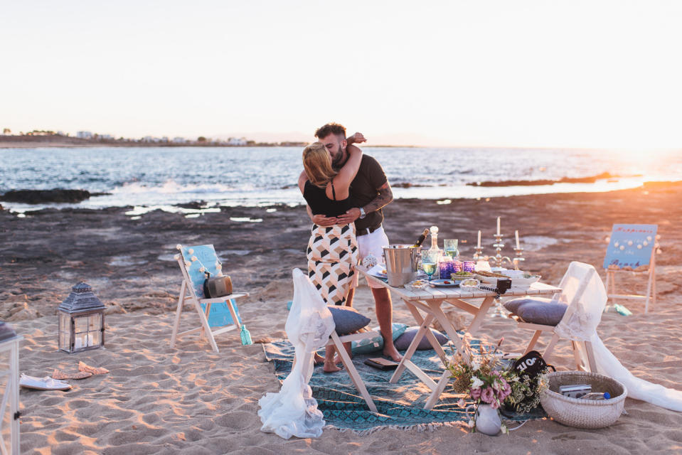 <p>When one woman's boyfriend created a romantic, whimsical dining set on the Chania Beach in Crete, Greece, only one word could suffice — "Yes." </p><p><em>Via </em><em><a rel="nofollow noopener" href="http://www.amarkakis.com/" target="_blank" data-ylk="slk:Andreas Markakis Photography;elm:context_link;itc:0;sec:content-canvas" class="link ">Andreas Markakis Photography</a></em><em> and <a rel="nofollow noopener" href="http://www.smashingtheglass.com/" target="_blank" data-ylk="slk:Smashing The Glass;elm:context_link;itc:0;sec:content-canvas" class="link ">Smashing The Glass</a></em></p>