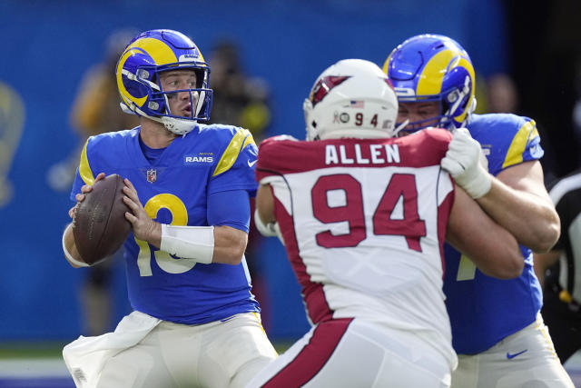 Battle of Backups: McCoy leads Arizona Cardinals to 27-17 win over