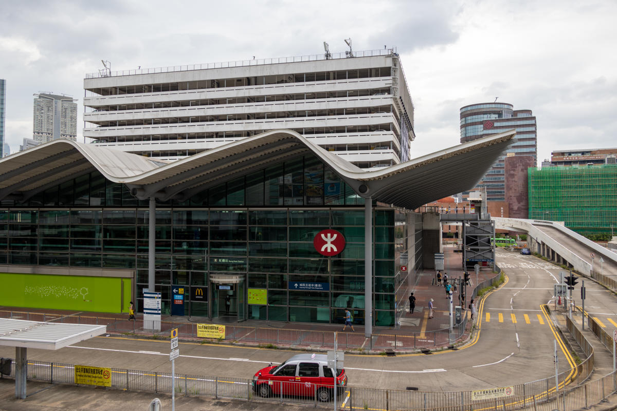 Can Hung Hom Station, subsequent to 3 funeral parlors, be developed right into a “Hong Kong model of Shibuya Station”?