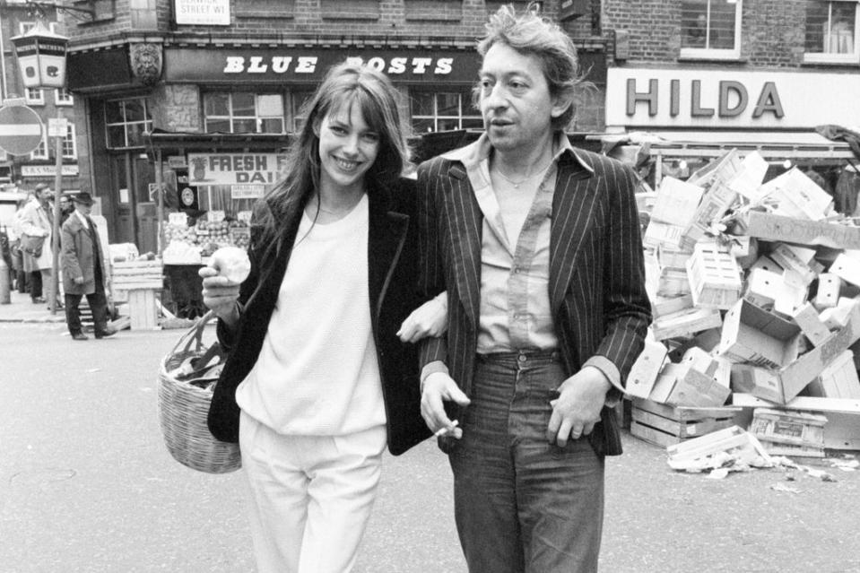 Jane Birkin and husband Serge Gainsbourg (Mirrorpix via Getty Images)