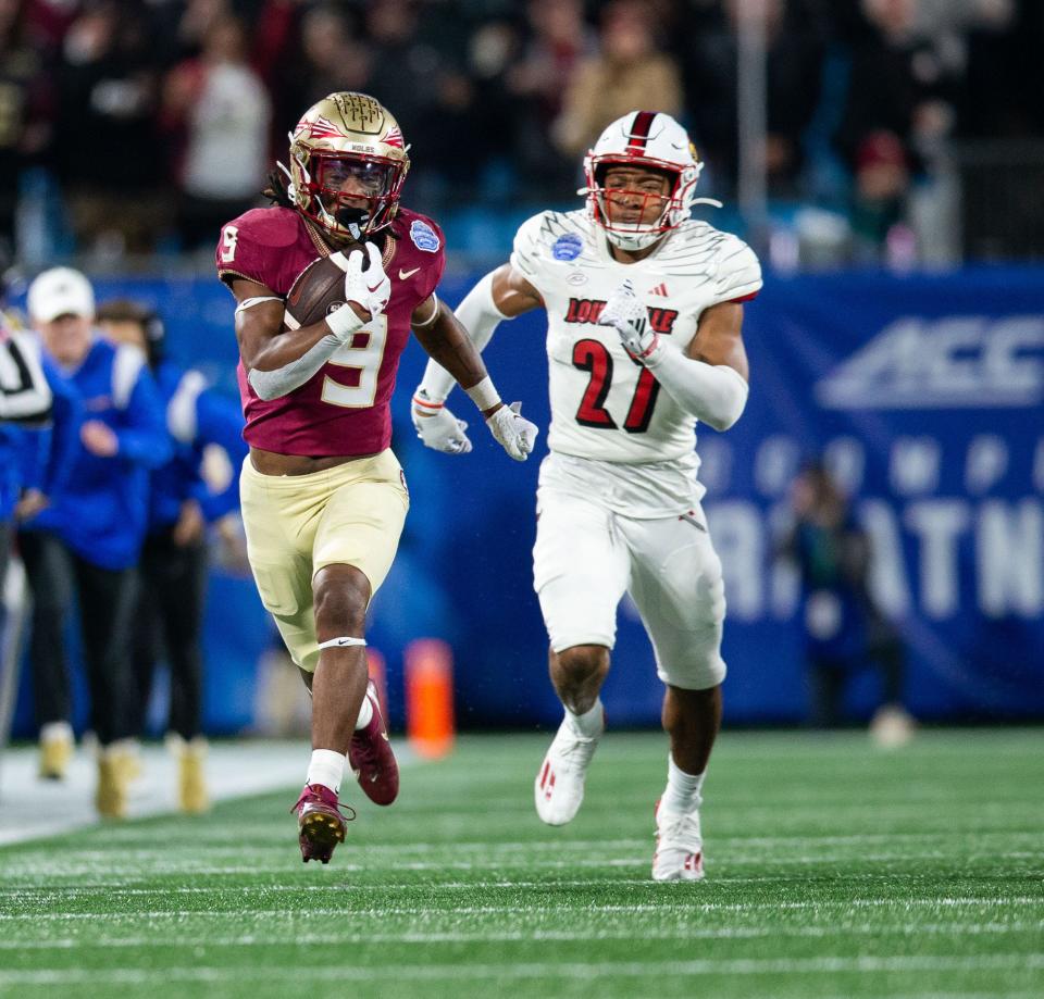 Florida State Seminoles running back Lawrance Toafili (9) sprints down the field towards the end zone. The Florida State Seminoles defeated the Louisville Cardinals 16-6 to claim the ACC Championship title in Charlotte, North Carolina on Saturday, Dec. 2, 2023.