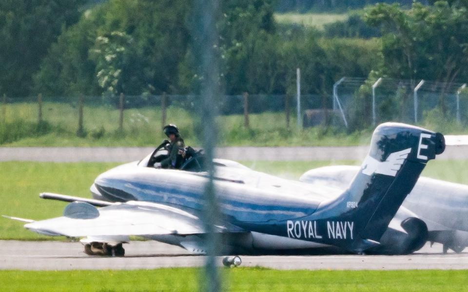  the last remaining Sea Vixen plane doing an emergency landing at Yeovilton air base in Somerset  - Credit: Bav Media