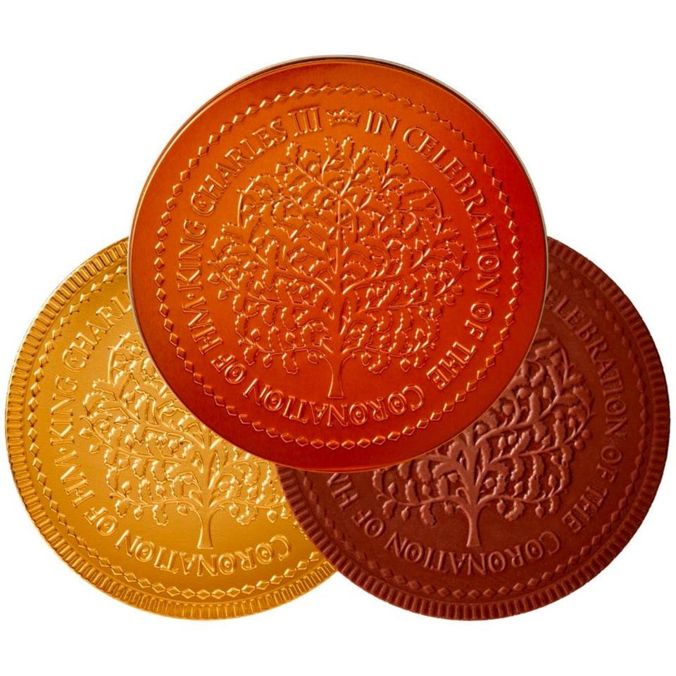 <p><a href="https://go.redirectingat.com?id=74968X1596630&url=https%3A%2F%2Fwww.fortnumandmason.com%2Ffortnums-coronation-chocolate-coin&sref=https%3A%2F%2Fwww.bestproducts.com%2Feats%2Fg43780449%2Ffortnum-and-mason-king-charles-iii-coronation-may-2023%2F" rel="nofollow noopener" target="_blank" data-ylk="slk:Shop Now;elm:context_link;itc:0;sec:content-canvas" class="link ">Shop Now</a></p><p>Fortnum's Coronation Chocolate Coin Tin</p><p>£12.27</p><p>fortnumandmason.com</p>