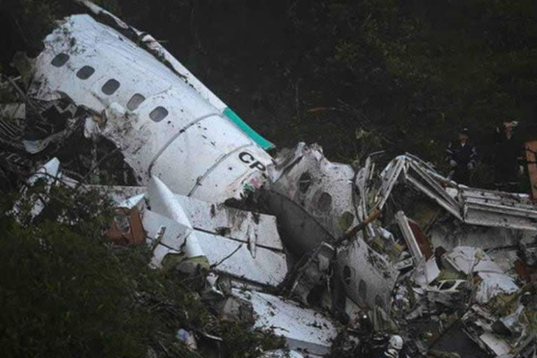 Así quedó el avión ruso que se estrelló